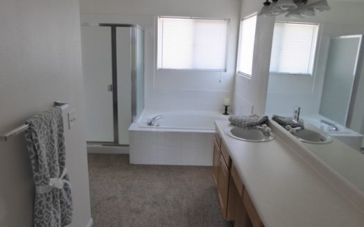 Short term lease 5bd/3ba